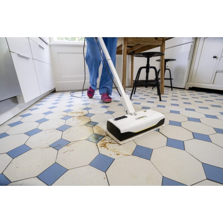 1513560-std-05-Web-1200-Max-Qd-min